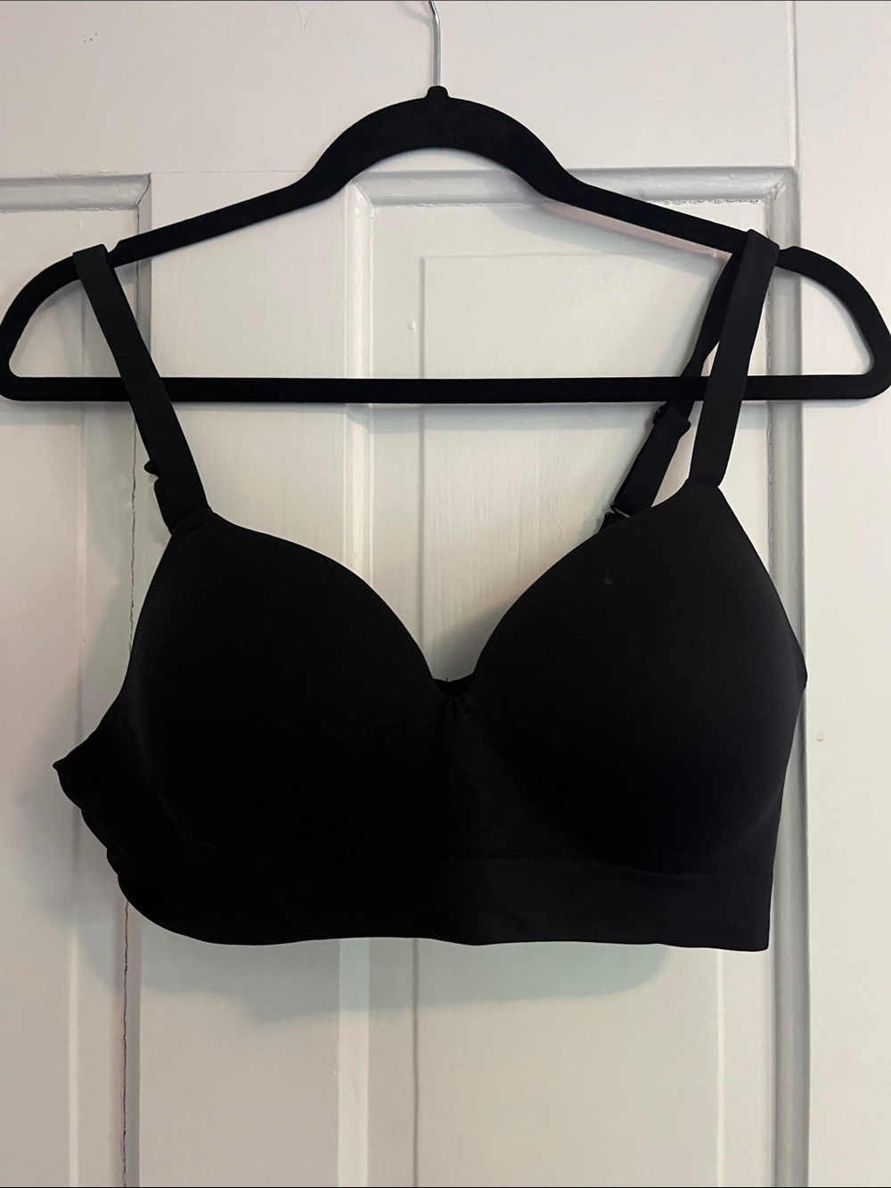 Everyday Wireless Comfort Bra in Black